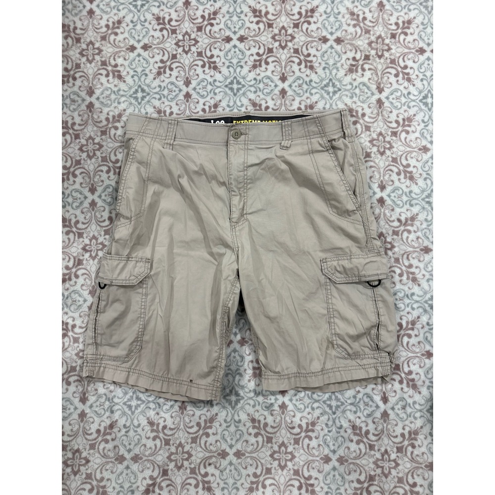 Lee Extreme Motion Mens Cargo Shorts Khaki Tan Size 36 Stretch Performance
